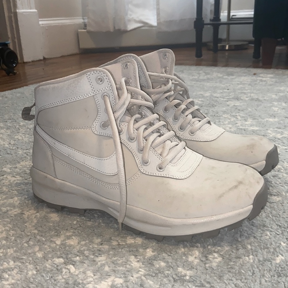 Nike MANOADOME Men Boots